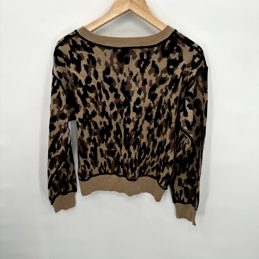 JOHN & JENN Evereve Wes Camo Pullover Sweater // XS - Picture 11 of 11